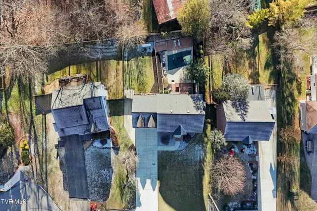 $589,900 | 3914 Leaf Point, Kingsport, TN 37663