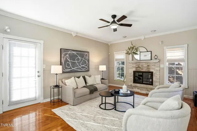 $589,900 | 3914 Leaf Point, Kingsport, TN 37663