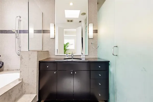 $899,000 | 4023 Bowser Avenue, Dallas, TX 75219