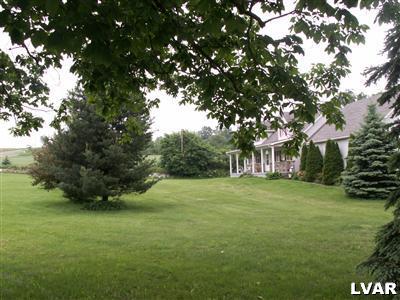 515 Jacktown Road Bangor, PA 18013 - Photo 3 of 5 Gallery Image 3