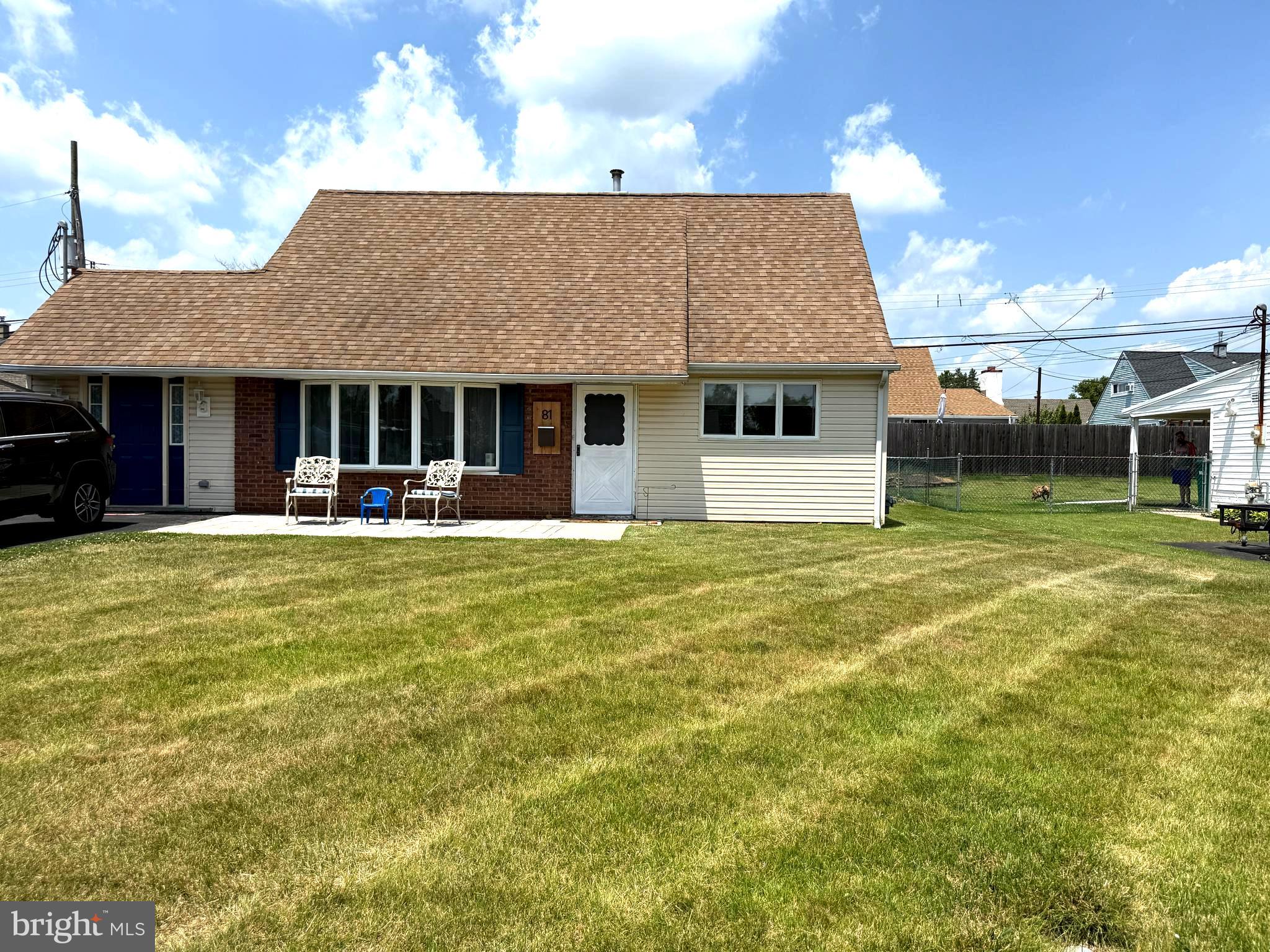 81 Queen Lily Road Levittown, PA 19057 - Photo 1 of 47