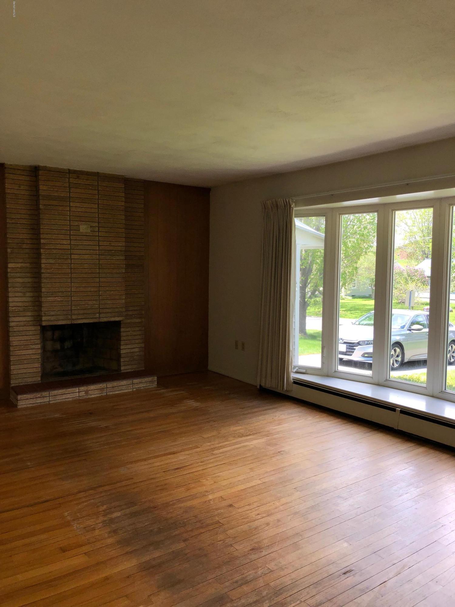 275 Eleanor Road Pittsfield, MA 01201 - Photo 9 of 18 275 eleanor living room 2