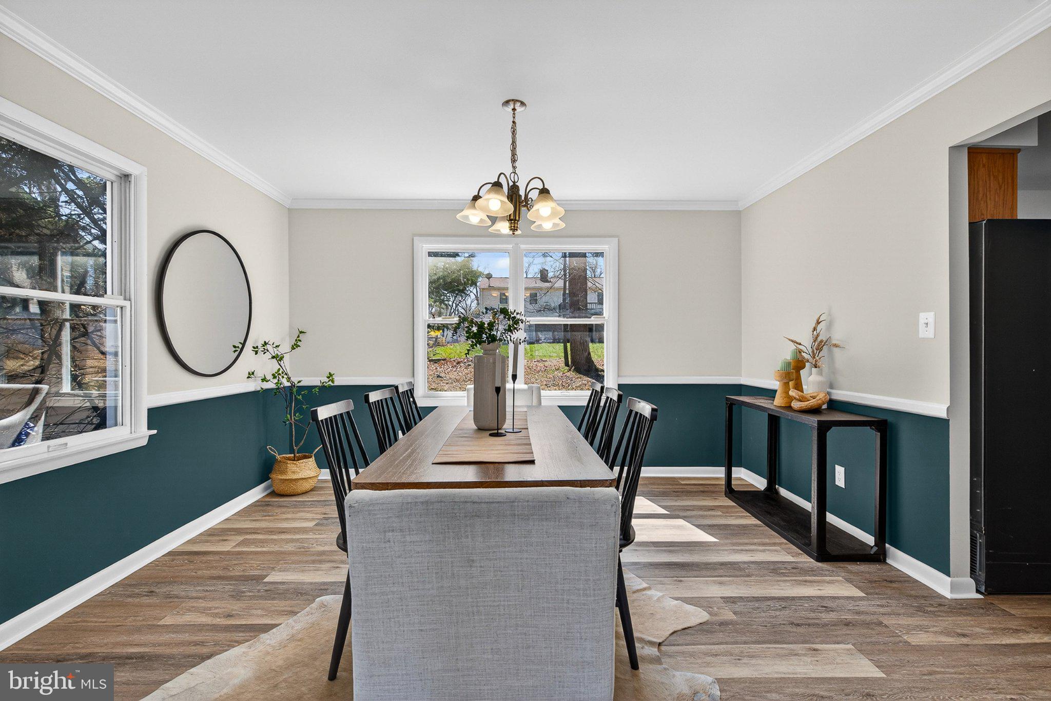 1207 White Mills Road Catonsville, MD 21228 - Photo 10 of 38 Bright and inviting dining space.