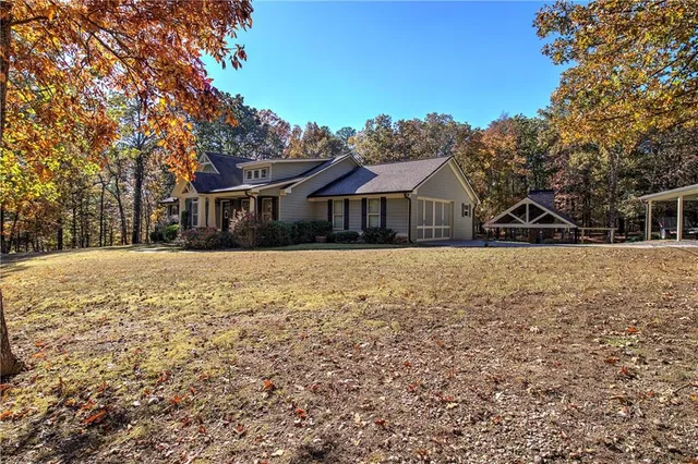 a view of a house with sitting area