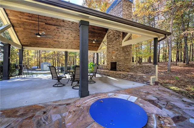 $899,900 | 2253 Hills Creek Road, Taylorsville, GA 30178