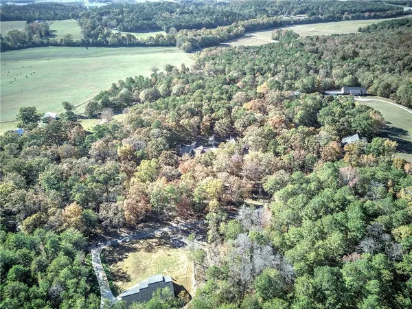 $899,900 | 2253 Hills Creek Road, Taylorsville, GA 30178