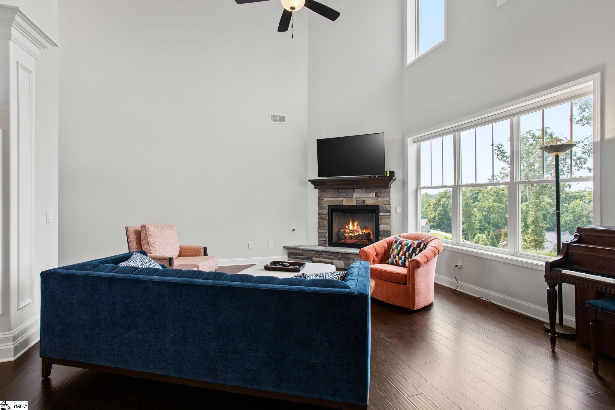 222 Montview Circle Greenville, SC 29617 - Photo 12 of 37