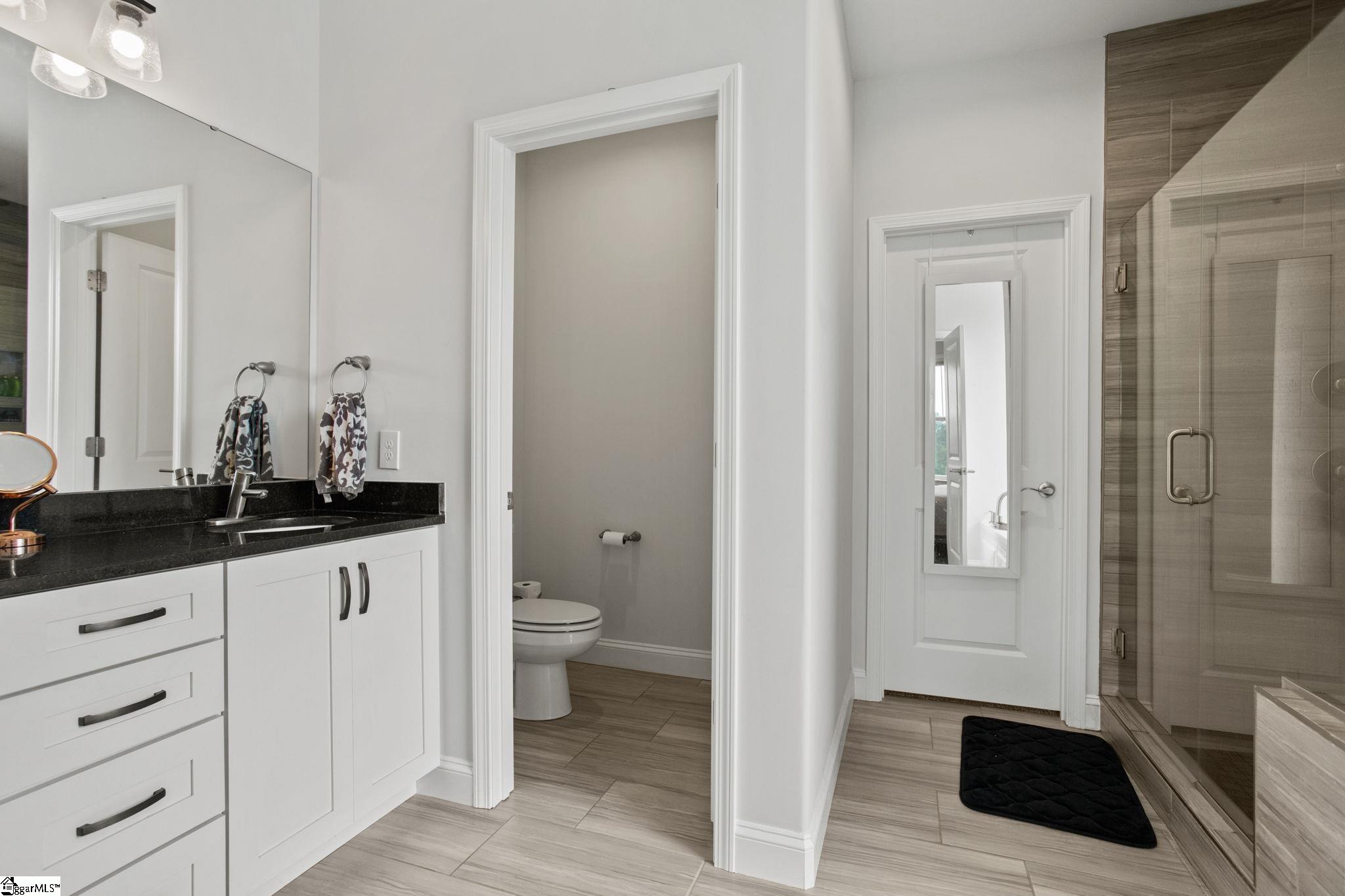 222 Montview Circle Greenville, SC 29617 - Photo 19 of 37