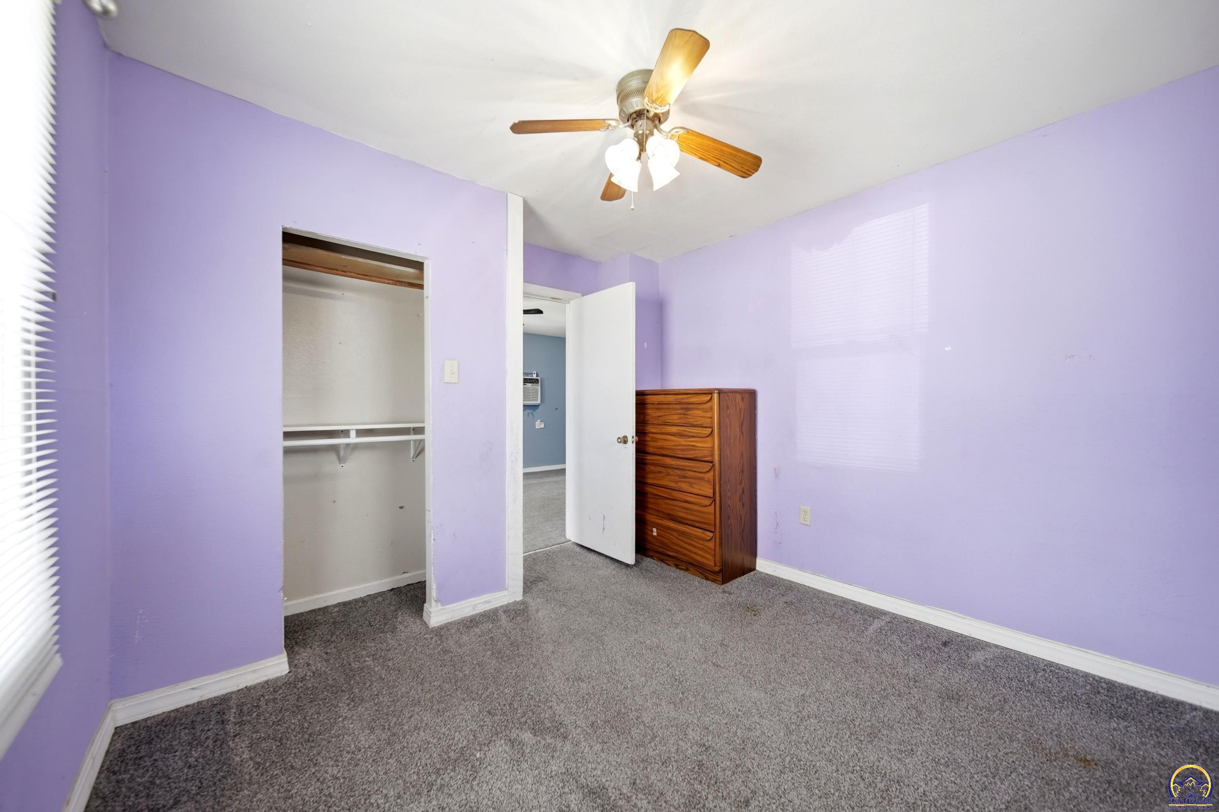 1209 Northwest Laurent Street Topeka, KS 66608 - Photo 11 of 18