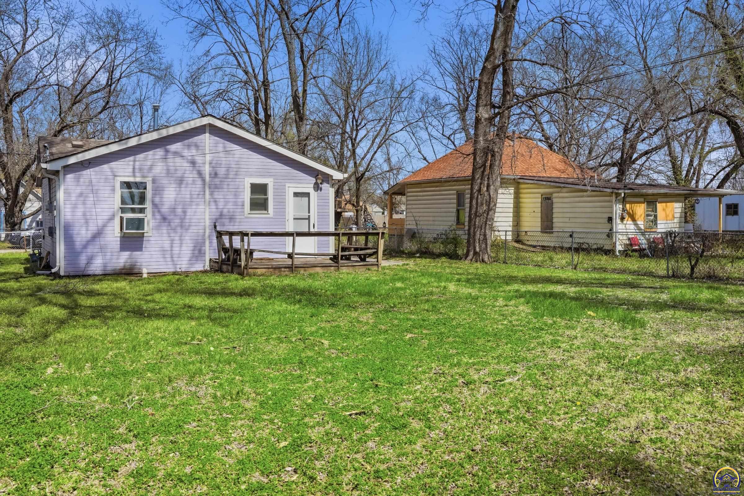 1209 Northwest Laurent Street Topeka, KS 66608 - Photo 17 of 18