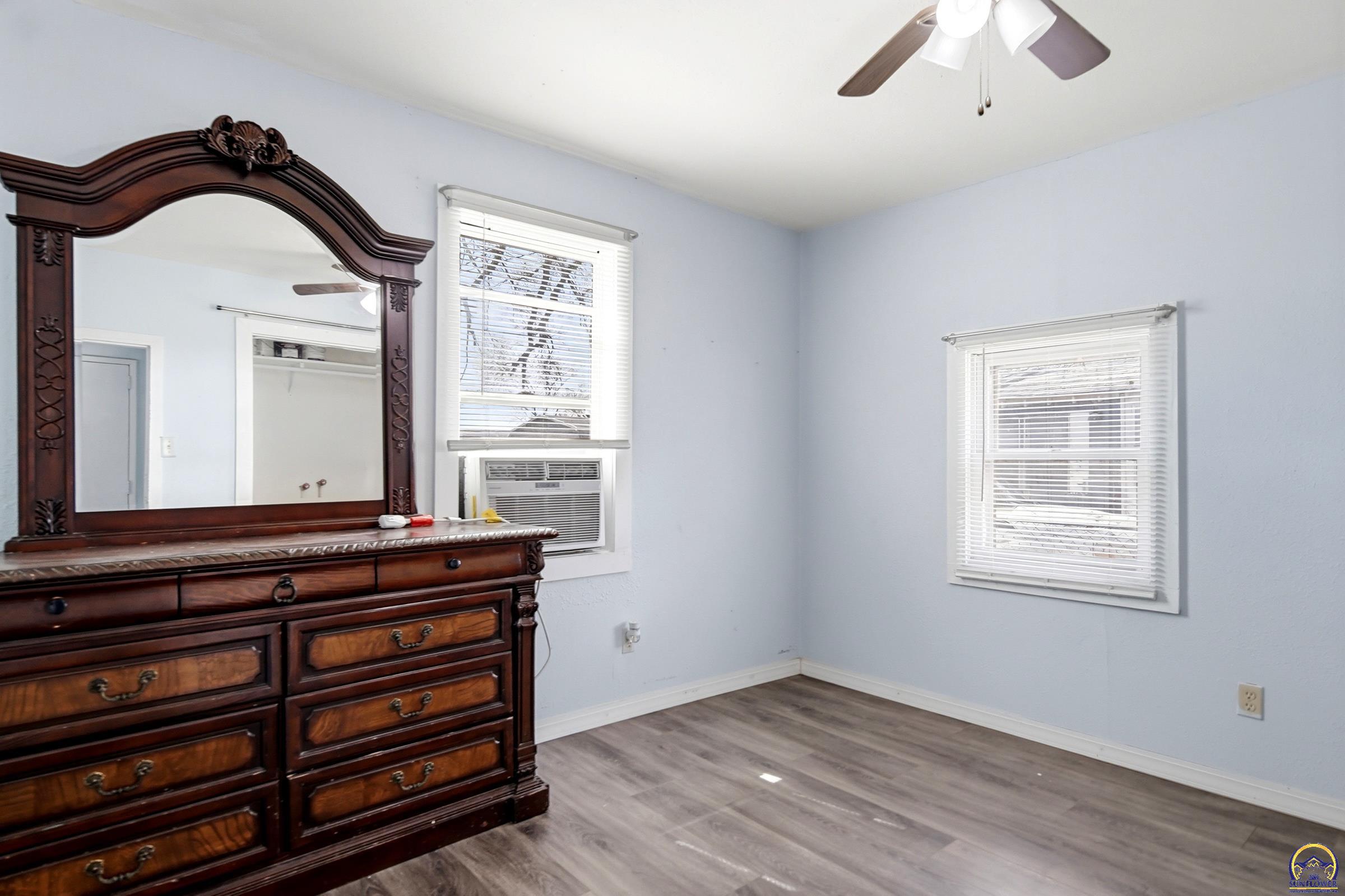1209 Northwest Laurent Street Topeka, KS 66608 - Photo 7 of 18