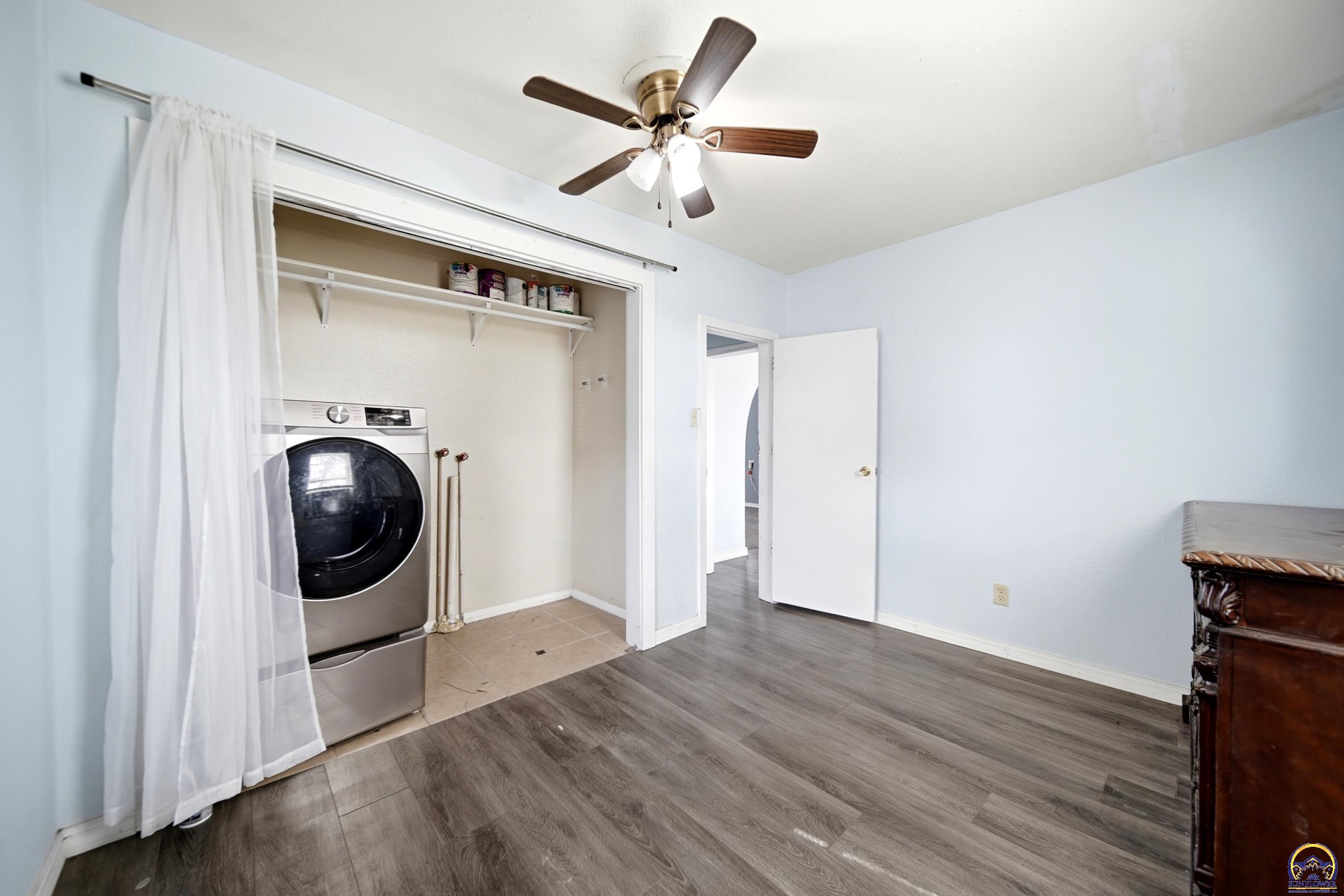 1209 Northwest Laurent Street Topeka, KS 66608 - Photo 8 of 18