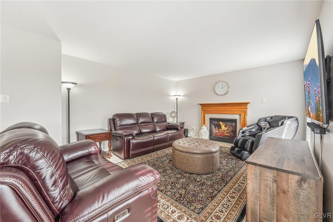 102 Lower Way Road Easton, PA 18045 - Photo 11 of 50 Gallery Image 11