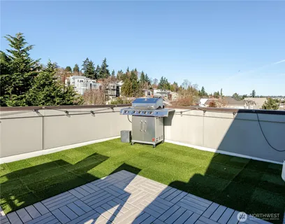 $895,000 | 3245 21st Avenue West, Seattle, WA 98199