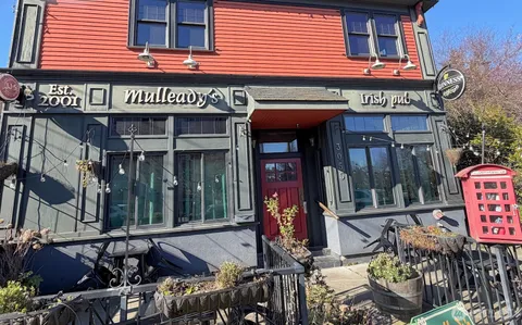 $895,000 | 3245 21st Avenue West, Seattle, WA 98199