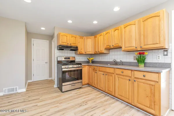 $485,000 | 78 Liberty Place, Keansburg, NJ 07734