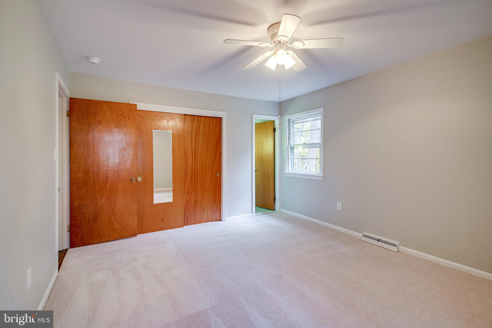 6203 Enon School Road Marshall, VA 20115 - Photo 20 of 32 Includes En Suite Bath