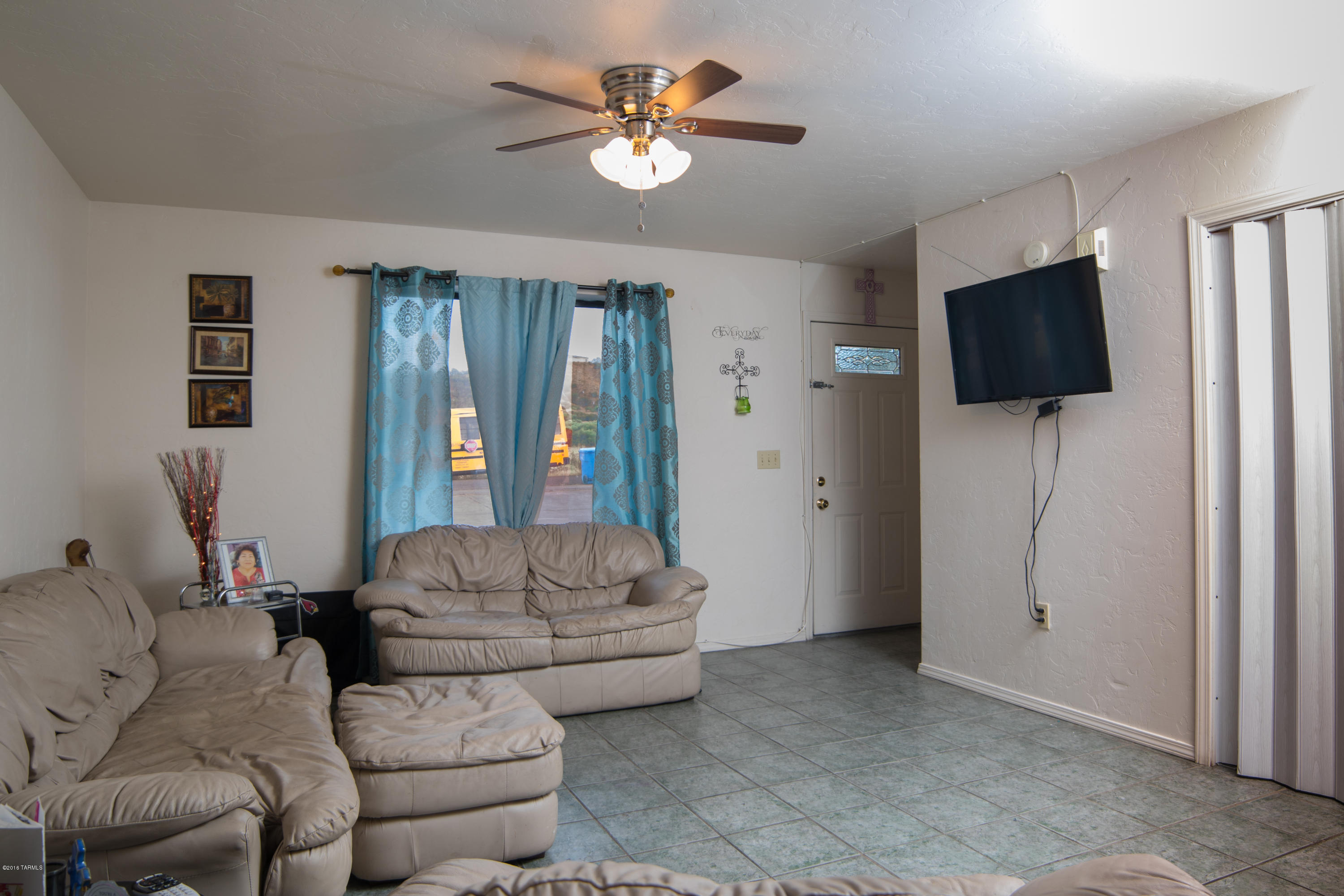 2513 North Al Harrison Road Nogales, AZ 85621 - Photo 5 of 19