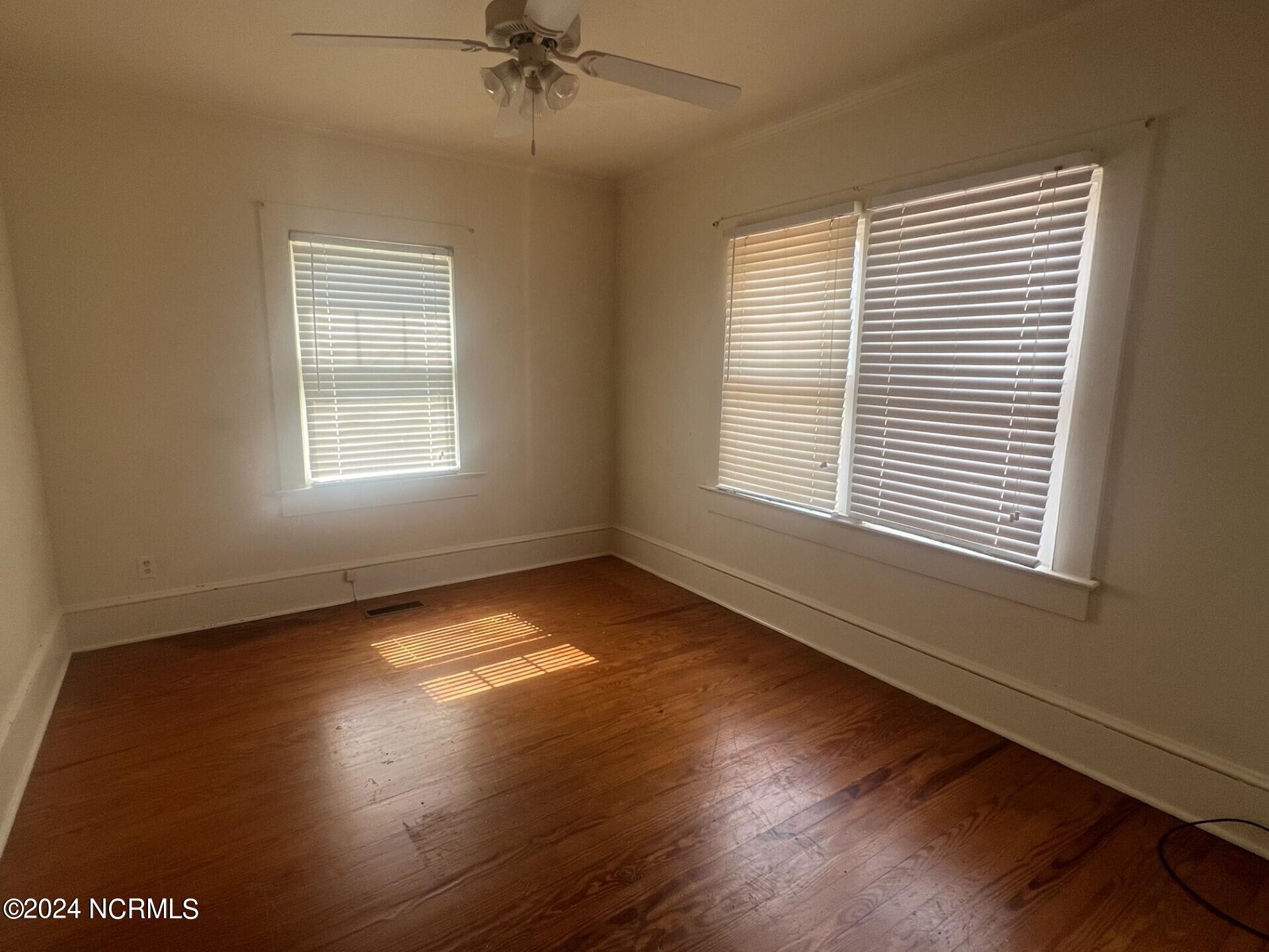 307 Bank Street Roper, NC 27970 - Photo 28 of 43 1111