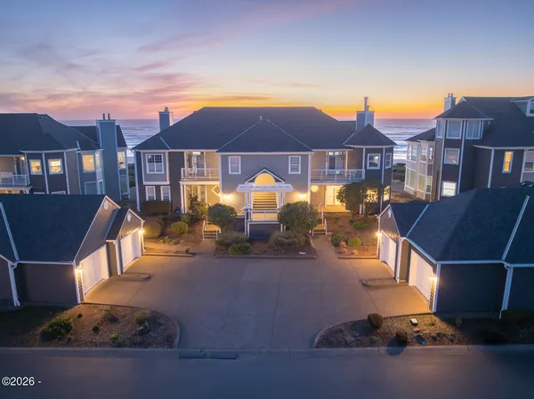 $899,000 | 5918 Southwest Cupola Drive, Newport, OR 97366
