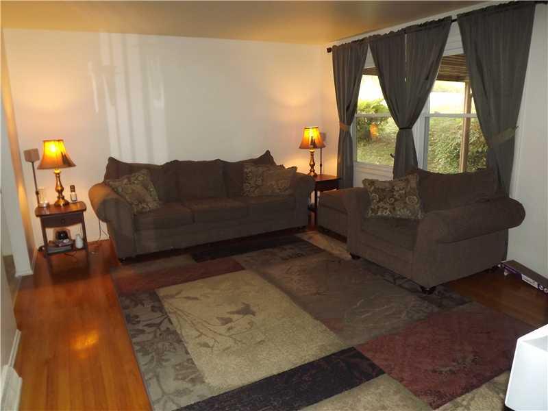 3666 Brodhead Road Monaca, PA 15061 - Photo 7 of 15 Living Room.