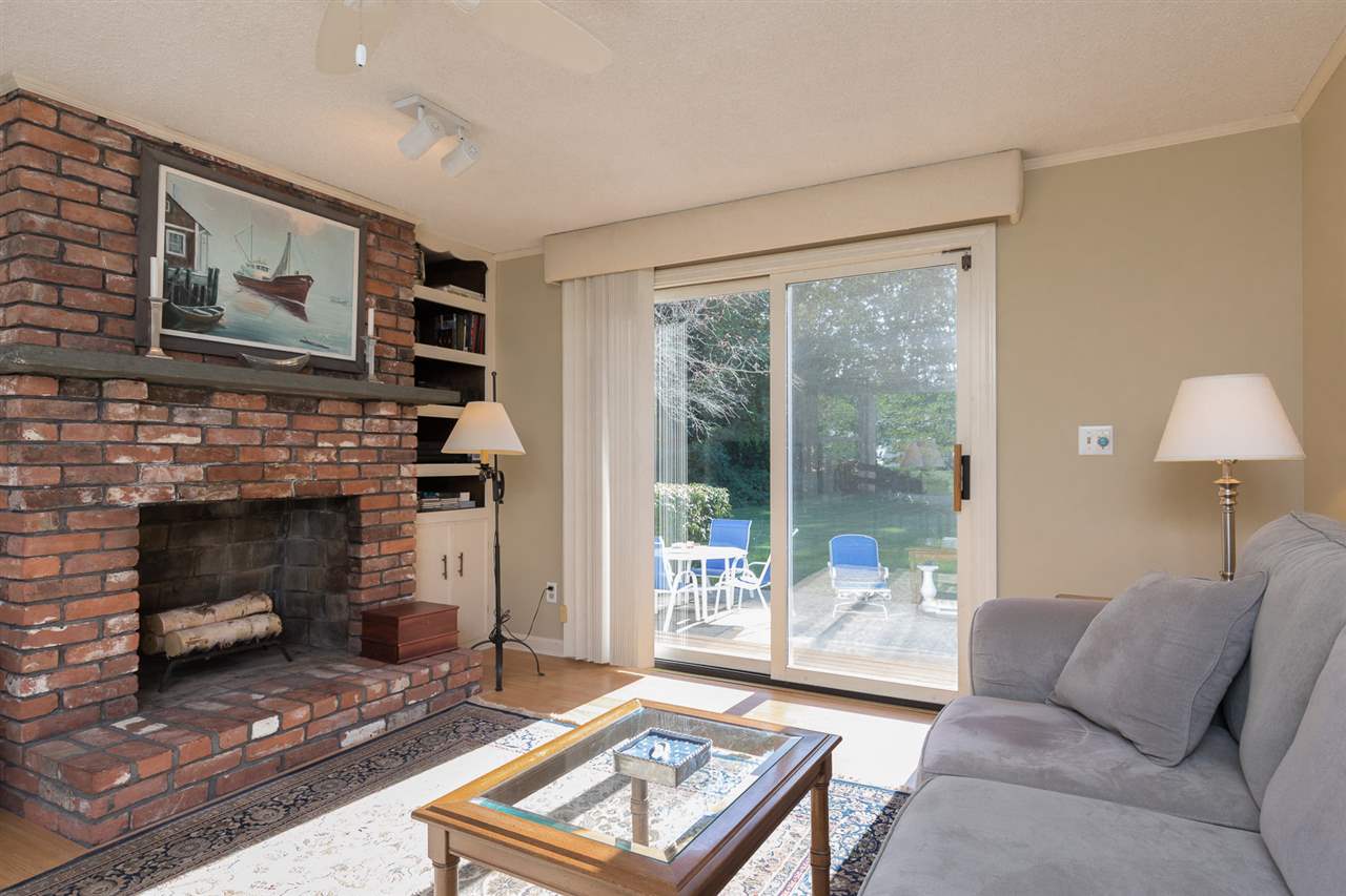 11 Ham Lane Rye, NH 03870 - Photo 4 of 23