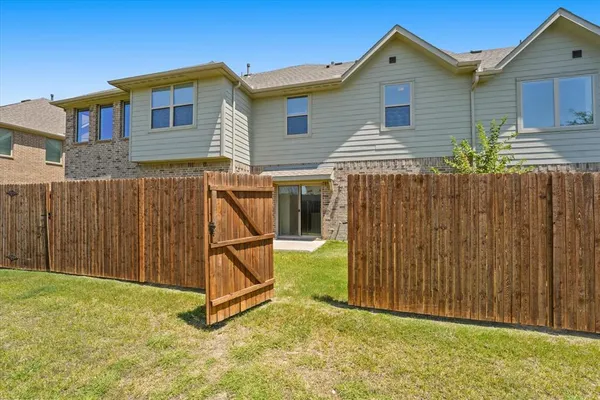 $2,600 | 2317 Cortellia Street, Plano, TX 75074