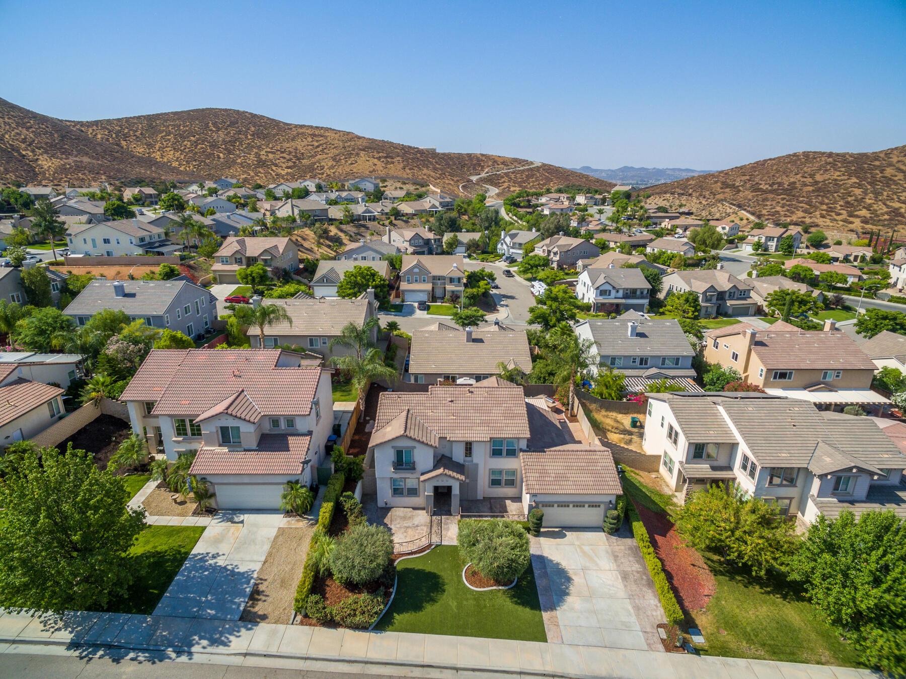 27747 Tate Road Menifee, CA 92585 - Photo 28 of 31 Drone Front Long