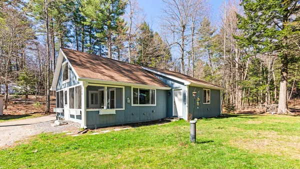 $289,000 | 510 Sunflower Lane East, Sidney, ME 04330