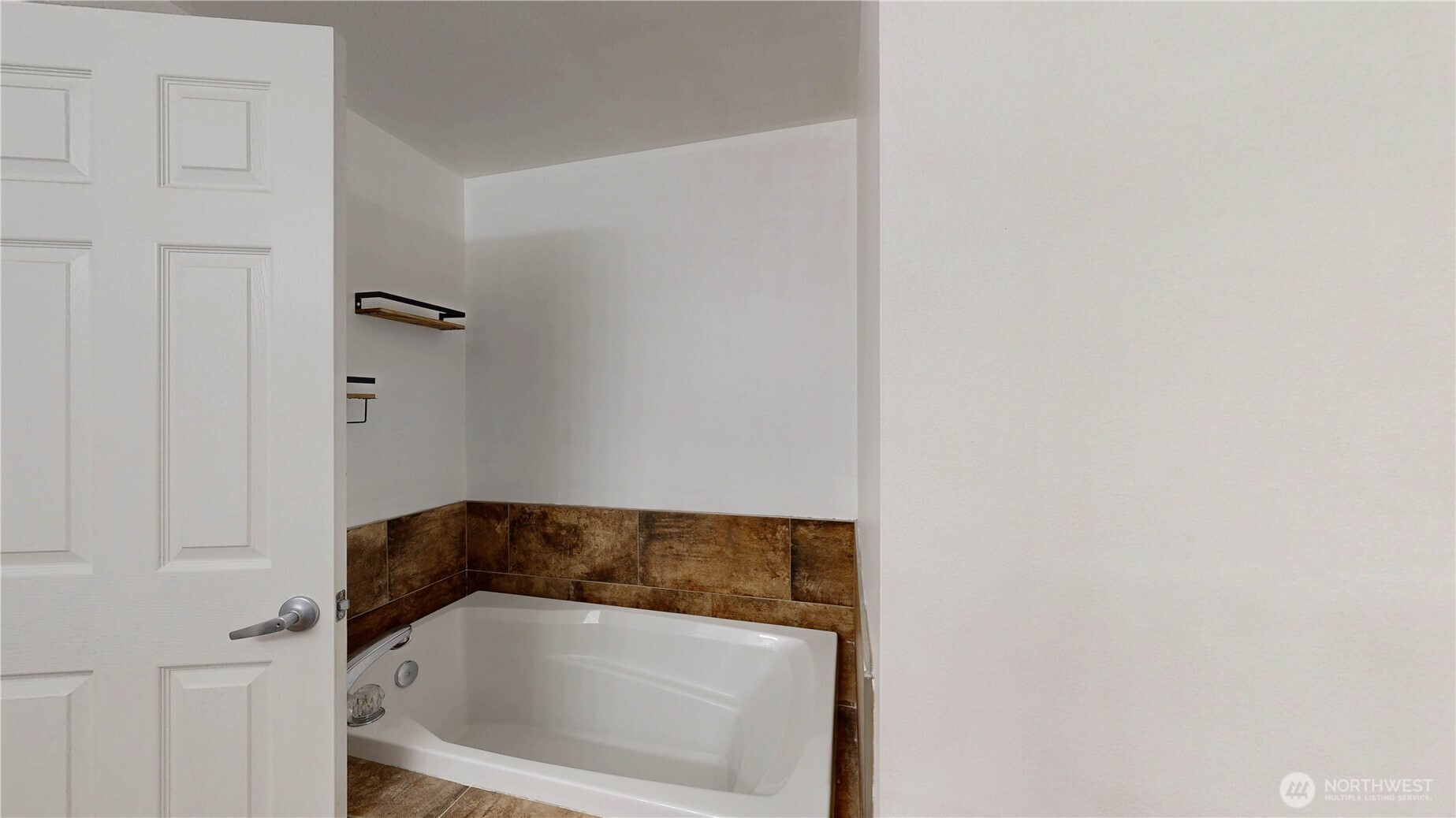 12315 170th Street East Puyallup, WA 98374 - Photo 11 of 22