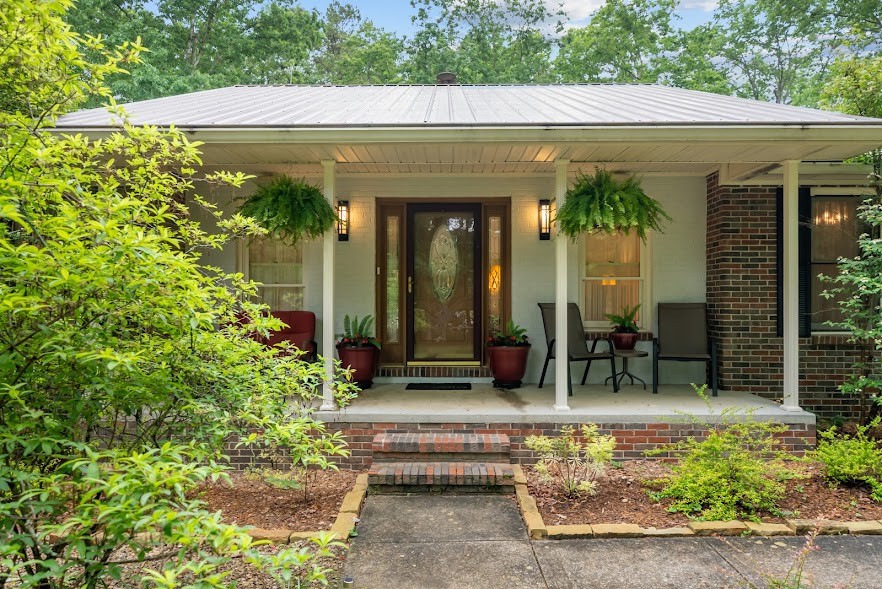 1320 Laurel Way Monterey, TN 38574 - Photo 3 of 67