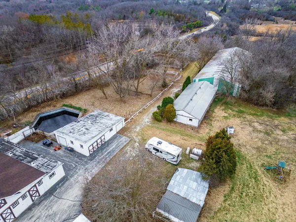 $1,590,000 | 25718 West State Rte 22, Barrington, IL 60010