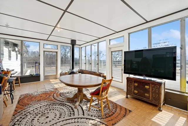 $1,590,000 | 25718 West State Rte 22, Barrington, IL 60010