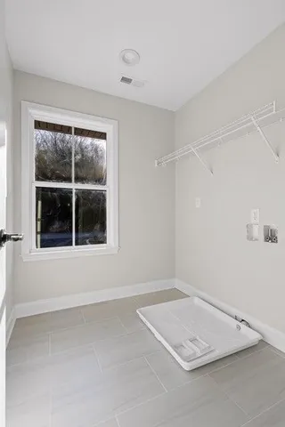 $325,000 | 9077 Dallas Hollow Road, Soddy Daisy, TN 37379