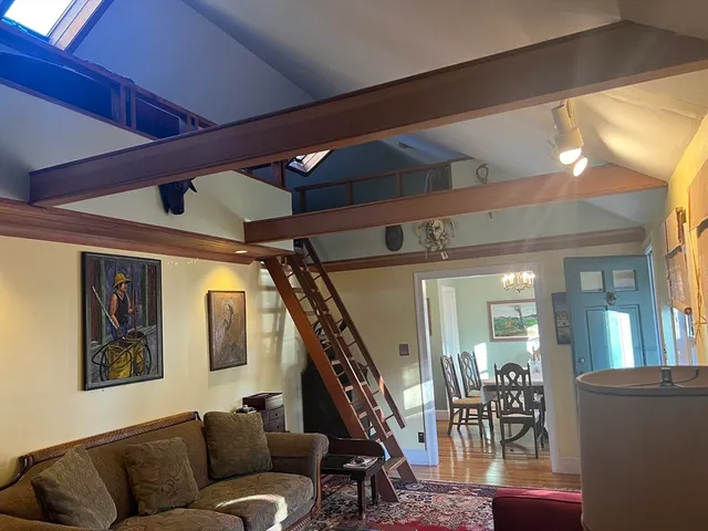 $2,700 | 137 Warwick Road, Unit 137, Newton, MA 02465