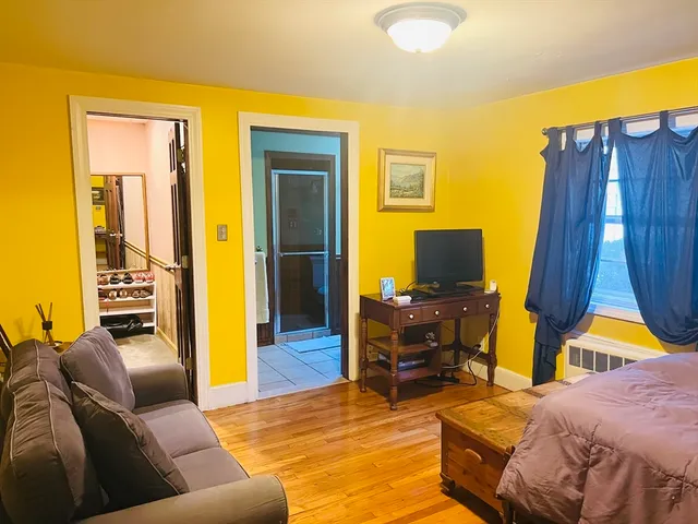 $2,700 | 137 Warwick Road, Unit 137, Newton, MA 02465