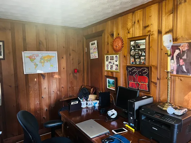 $2,700 | 137 Warwick Road, Unit 137, Newton, MA 02465