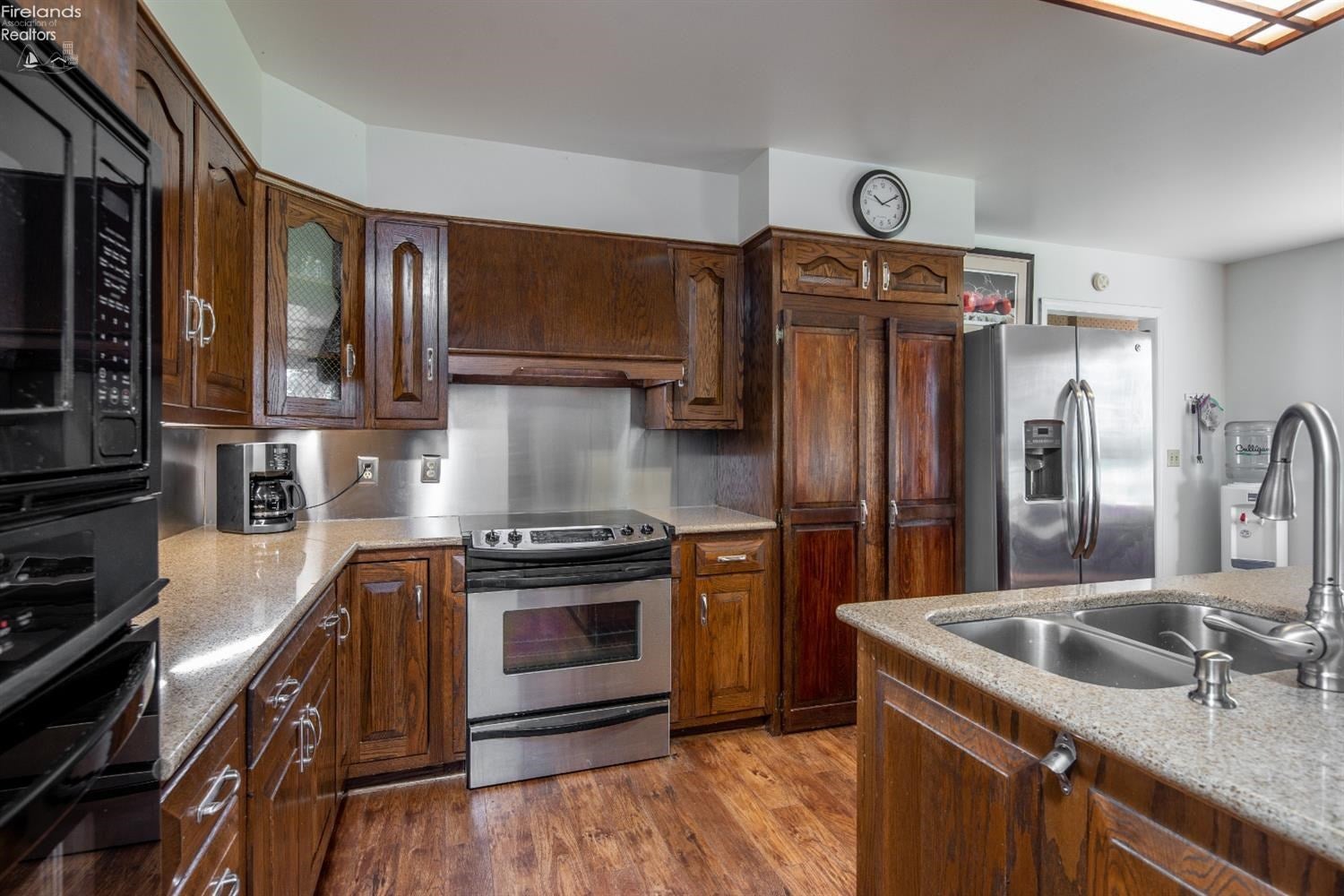 1883 Morrison Road Fremont, OH 43420 - Photo 4 of 35 Gallery Image 4