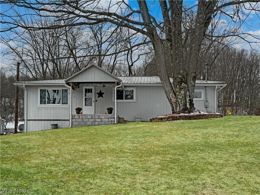 44383 Y And O Road Wellsville, OH 43968 - Photo 3 of 29