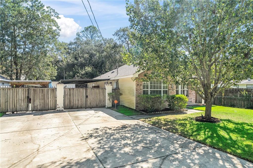 35521 Devon Drive Slidell, LA 70460 - Photo 2 of 17