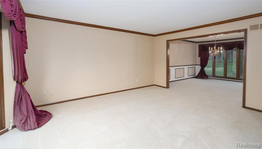 876 Snowmass Drive Rochester Hills, MI 48309 - Photo 10 of 45