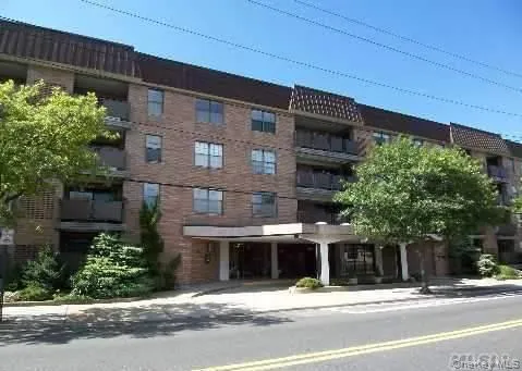 $949,000 | 360 Central Avenue, Unit 329, Lawrence, NY 11559