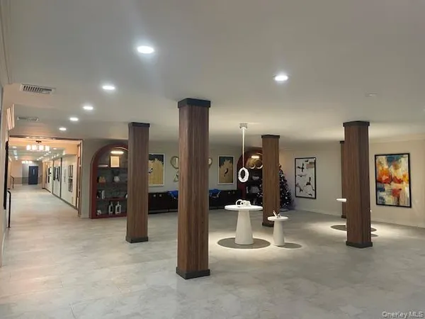 $949,000 | 360 Central Avenue, Unit 329, Lawrence, NY 11559