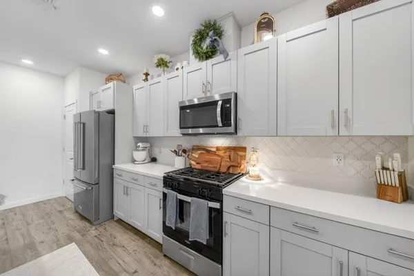 $444,900 | 5016 Monaco Parkway, Redding, CA 96002