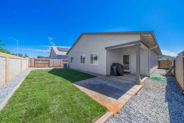 $444,900 | 5016 Monaco Parkway, Redding, CA 96002