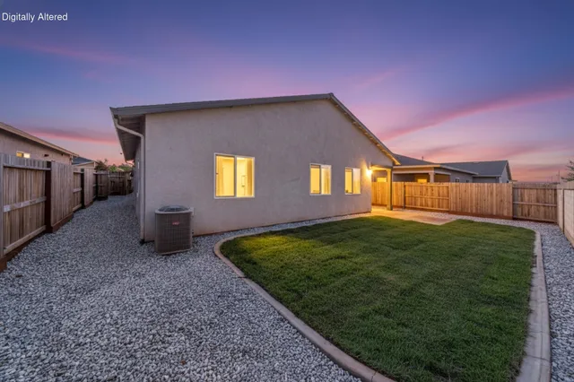 $449,700 | 5016 Monaco Parkway, Redding, CA 96002