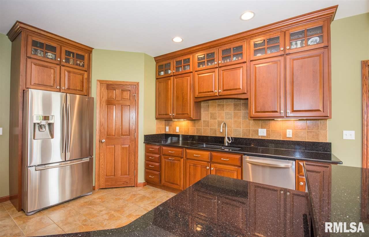 1519 Redbird Ridge Drive Metamora, IL 61548 - Photo 12 of 36