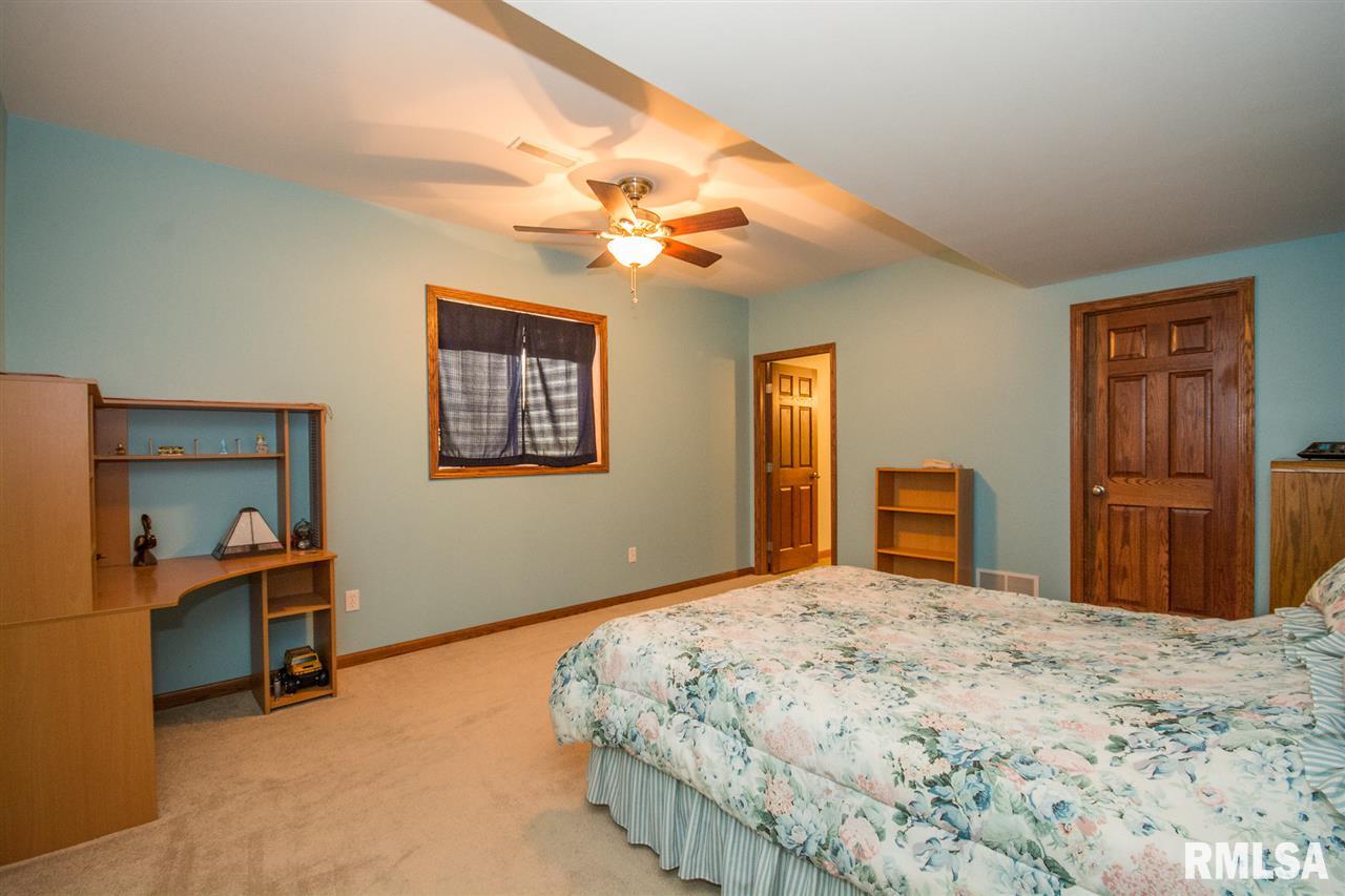 1519 Redbird Ridge Drive Metamora, IL 61548 - Photo 29 of 36