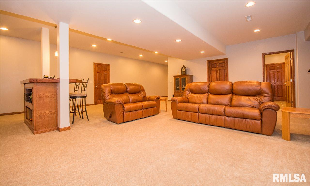 1519 Redbird Ridge Drive Metamora, IL 61548 - Photo 32 of 36