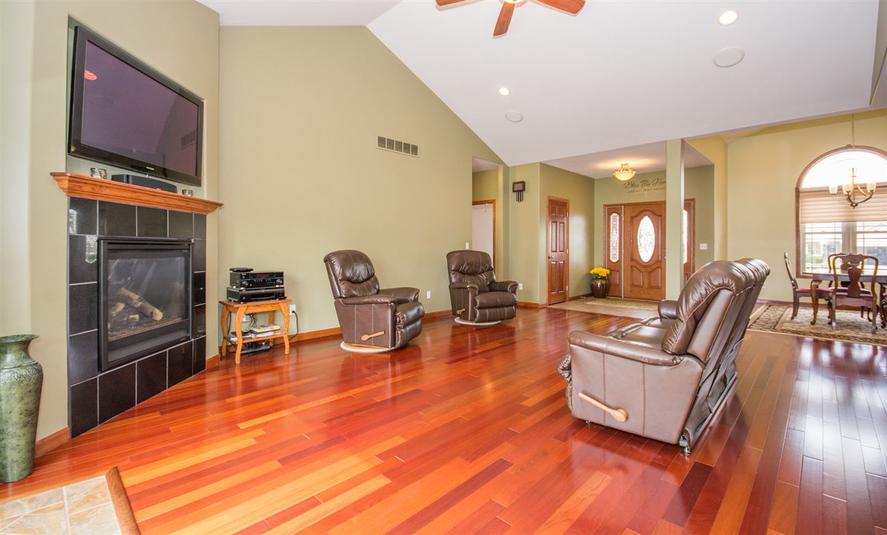 1519 Redbird Ridge Drive Metamora, IL 61548 - Photo 10 of 36
